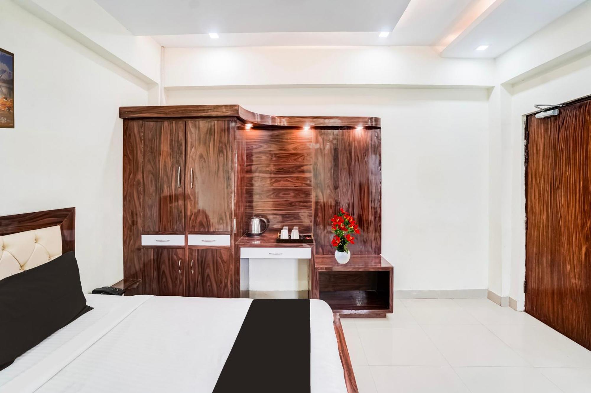 Super Hotel O Sgpgi Bijnaur Dış mekan fotoğraf