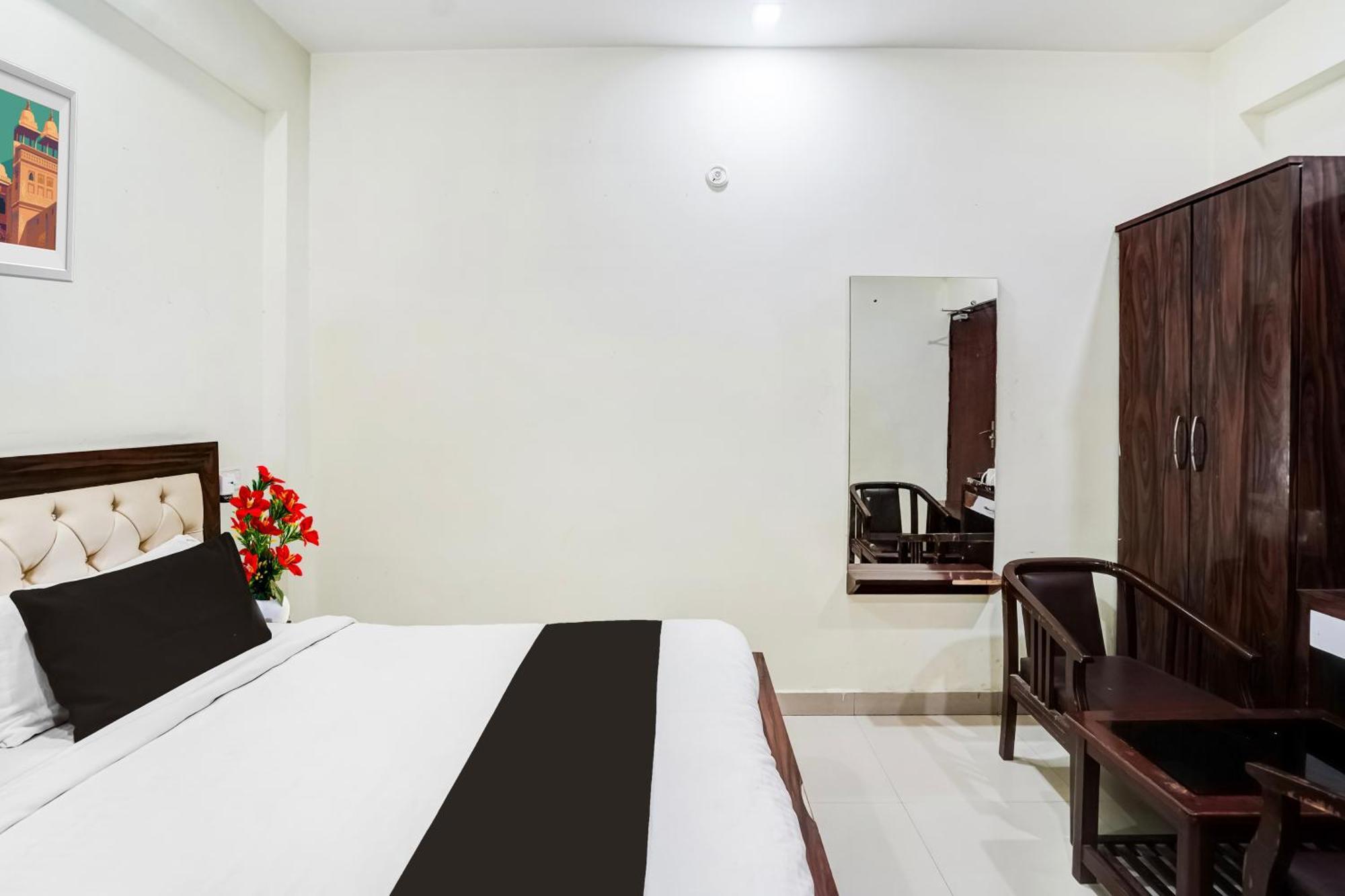 Super Hotel O Sgpgi Bijnaur Dış mekan fotoğraf